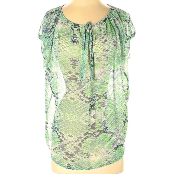 CAbi‎ Darby Blouse #746 Green Sheer Size XS - Picture 1 of 7